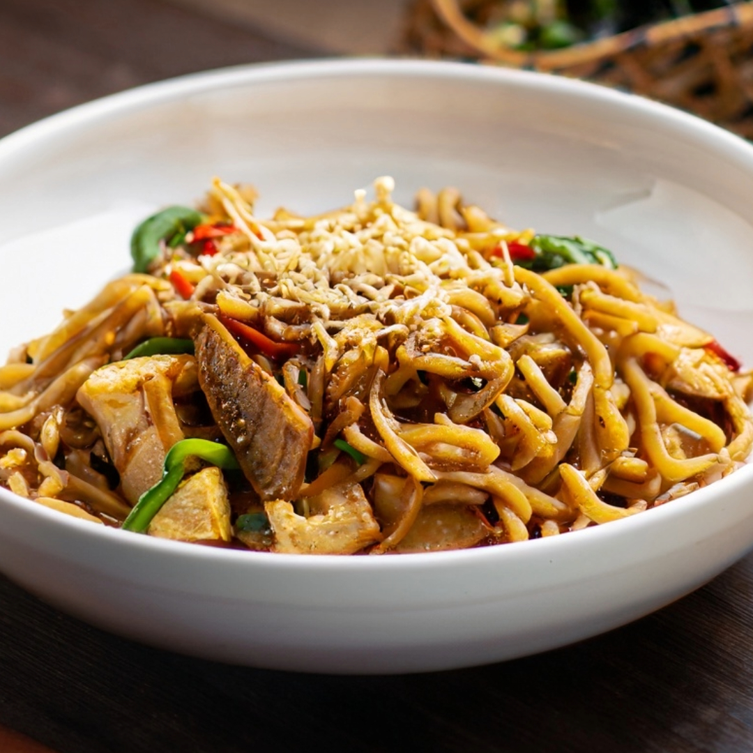 Homemade Vegan Yakisoba Recipe-Perfect Plant-Based Main Dish